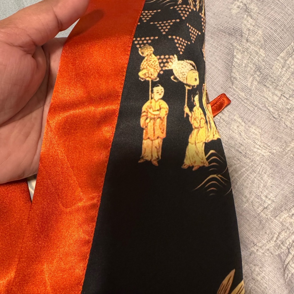 Elegant Black and Orange Women's Kimono Robe - Picture 3 of 8